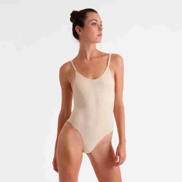 Silky Dance Onzichtbaar Lijfje Met Lage Rug En Spaghettibandjes